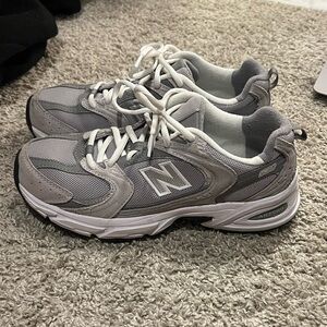 Women’s New Balance Sneakers